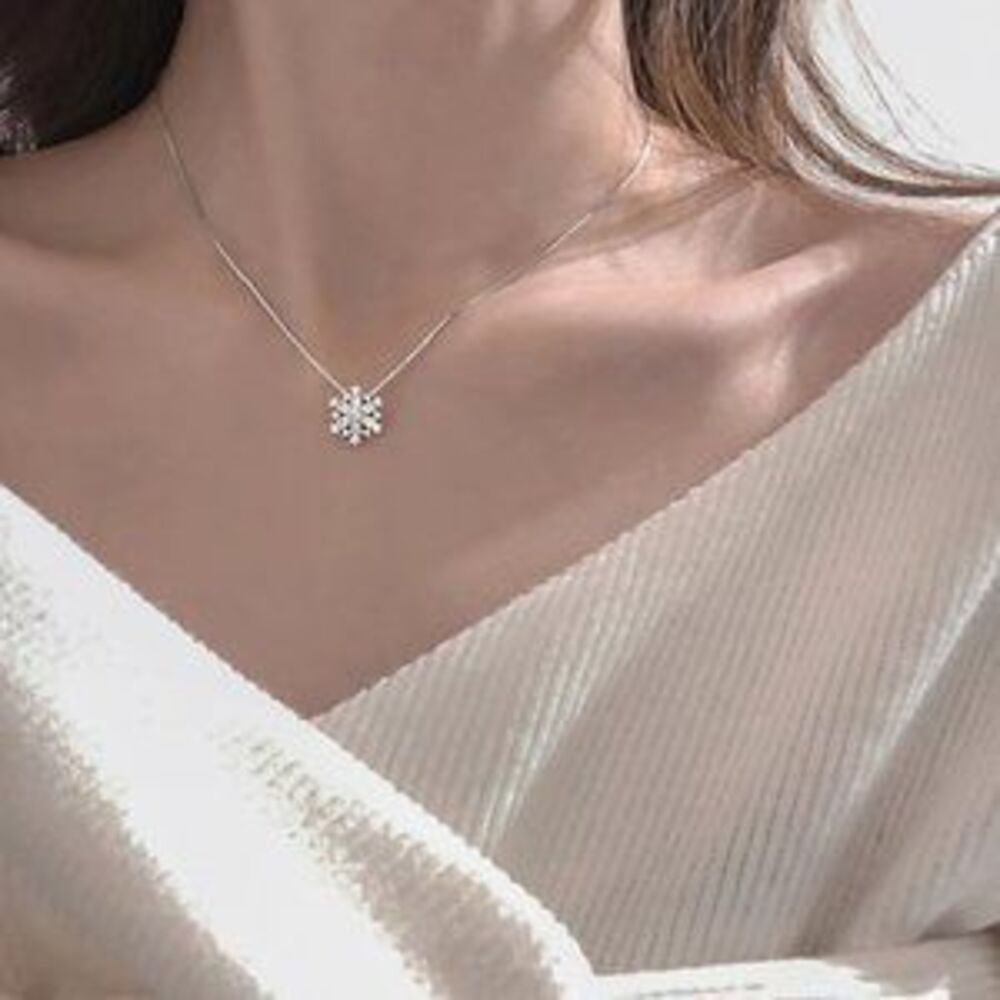 925 Silver Diamond Snowflake Necklace A4